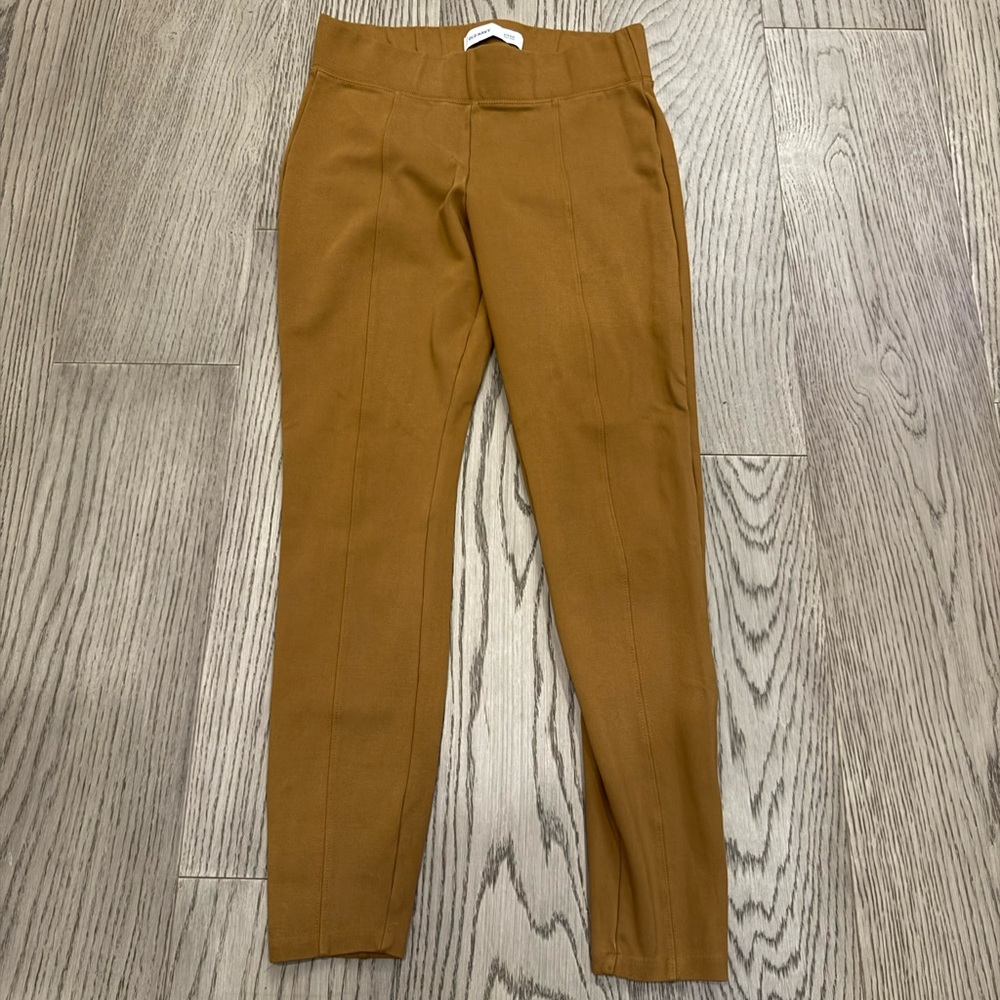 Old Navy Women's Skinny Pants in Tan
